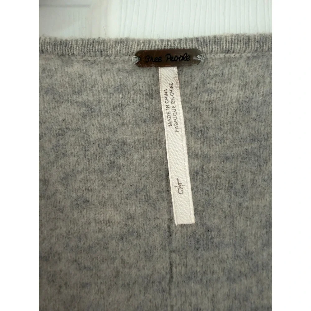 Free People Cashmere V-Neck Light Gray